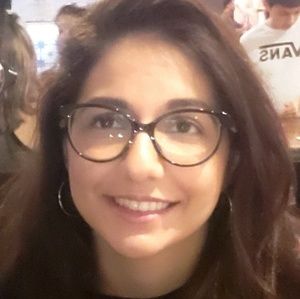 Meet your Posher, Leyla